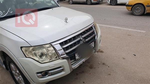 ميتسوبيشي باجيرو 2010 للبيع في العراق - الكوفة